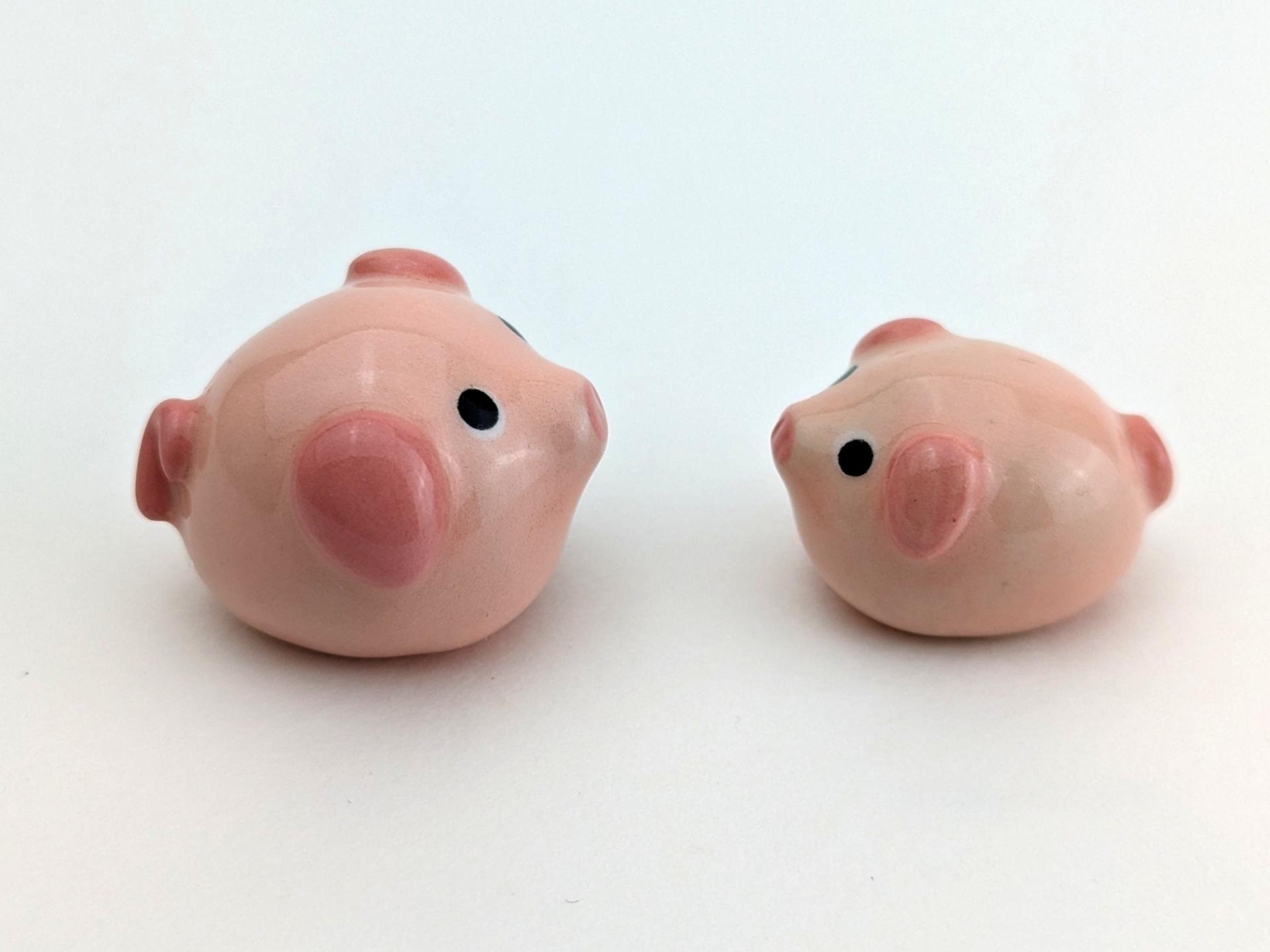 Adorable handmade ceramic mommy and me pig set. Cute unique mini figurines. Good luck charm. Small-batch ceramics. Hand-painted pottery.